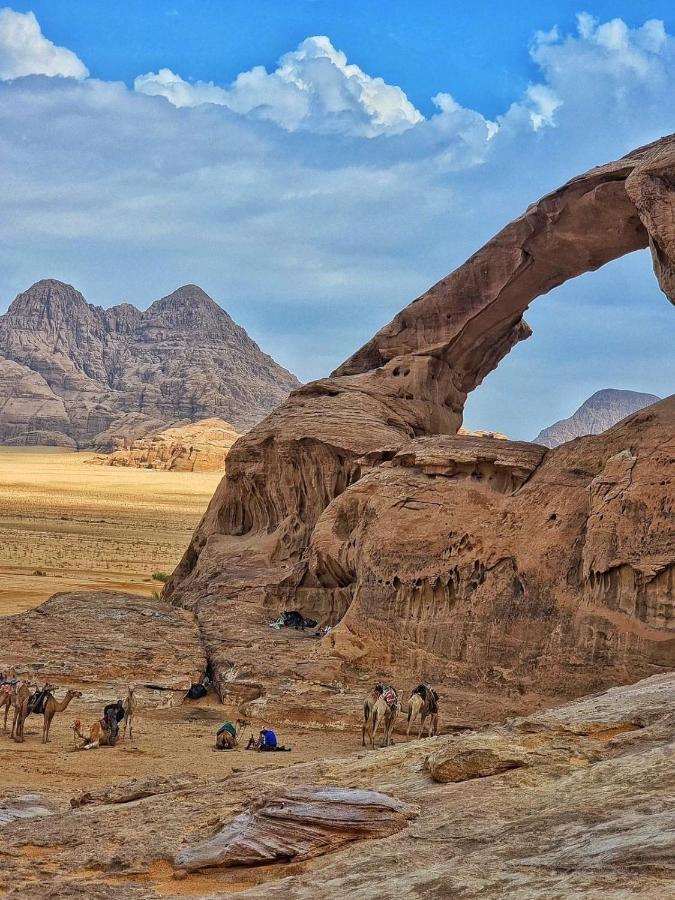 Wadi Rum Wonders Camp Экстерьер фото